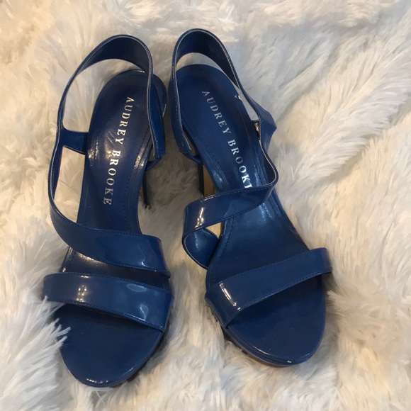 Heels - Picture 1 of 3